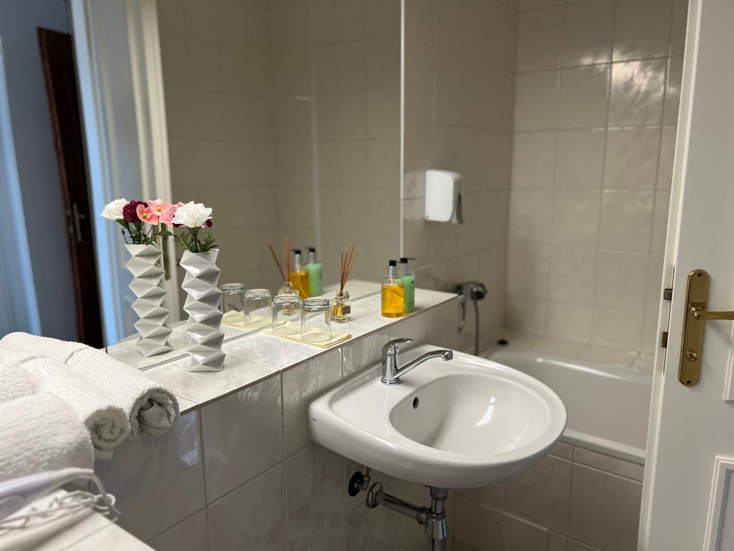 Hotel Sloup Soběslav エクステリア 写真
